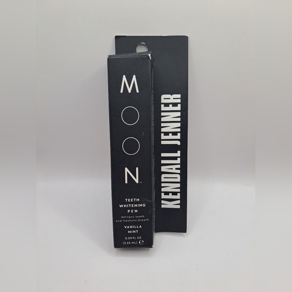 Moon Teeth Whitening Pen by Kendall Jenner~NIB - Picture 2 of 3